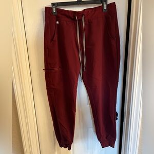 Figs burgundy Zamora jogger scrub bottoms—medium petite